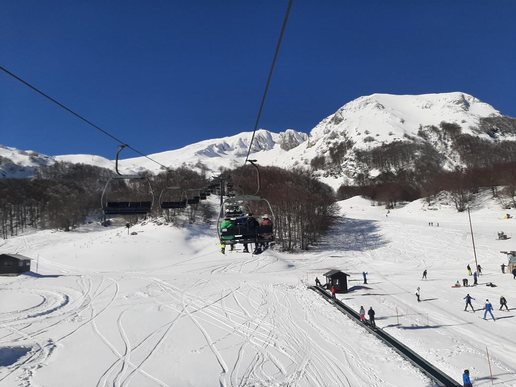 B&B Vivilmatese Roccamandolfi エクステリア 写真